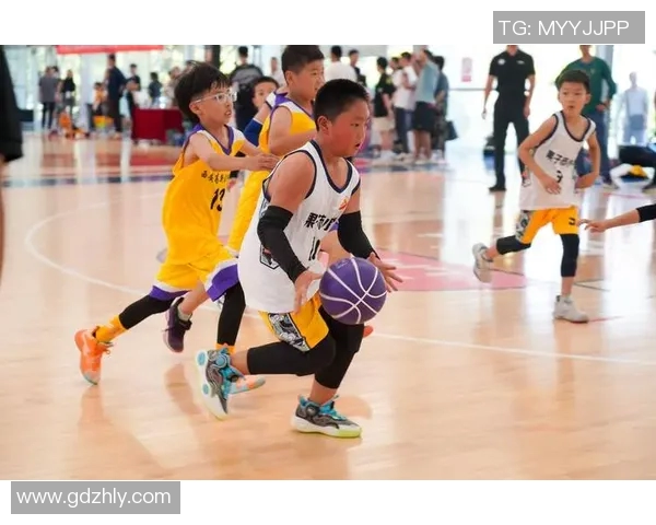 西安篮球队状态飙升创历史新高引发球迷热议 西安篮球队状态飙升创历史新高引发球迷热议