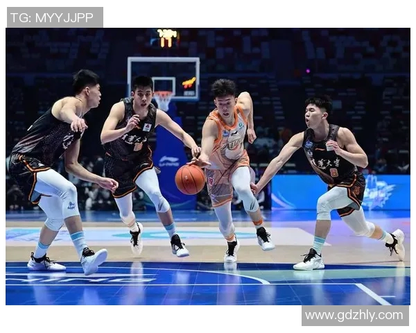 赛后分析:西安篮球队与广州篮球队球员个人能力对比与表现评估 赛后分析:西安篮球队与广州篮球队球员个人能力对比与表现评估