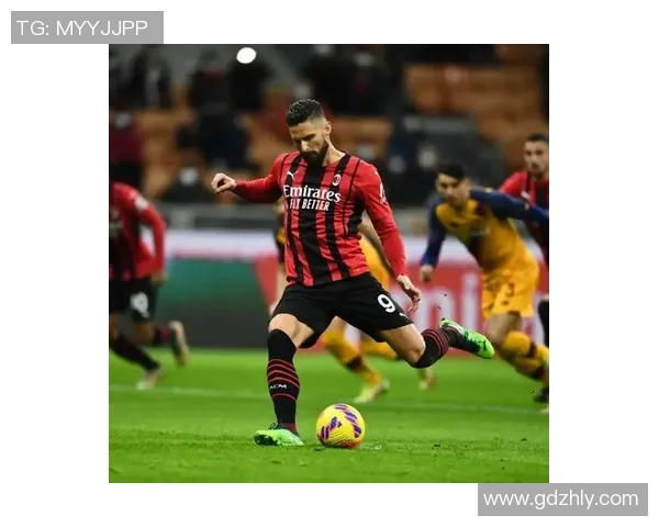 六位闻名遐迩的足球明星背后的故事与成就揭秘